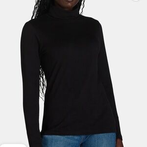 Time and Tru Black Fitted Long Sleeve Turtleneck Size M NWT